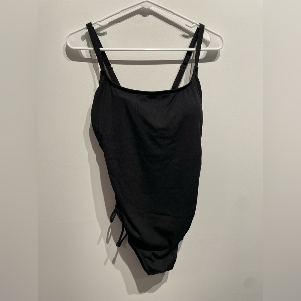 Shade & Shore Women’s Ribbed Adjustable Drawstring One Piece Swimsuit Size 14